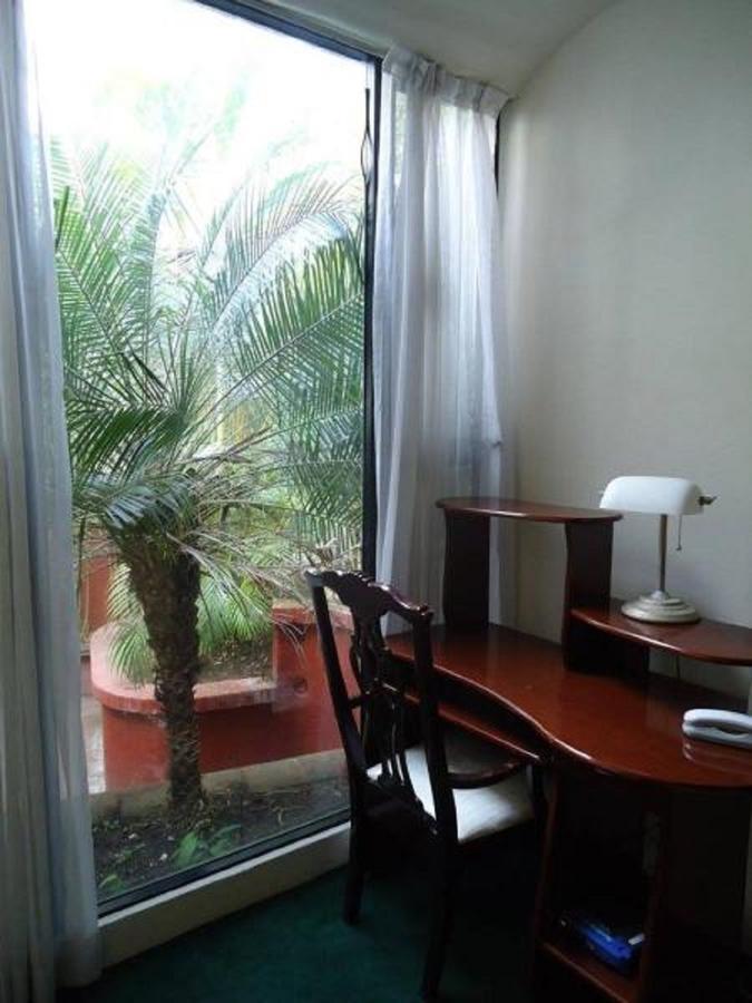 Apart-Hotel Posada San Judas グアテマラシティ エクステリア 写真