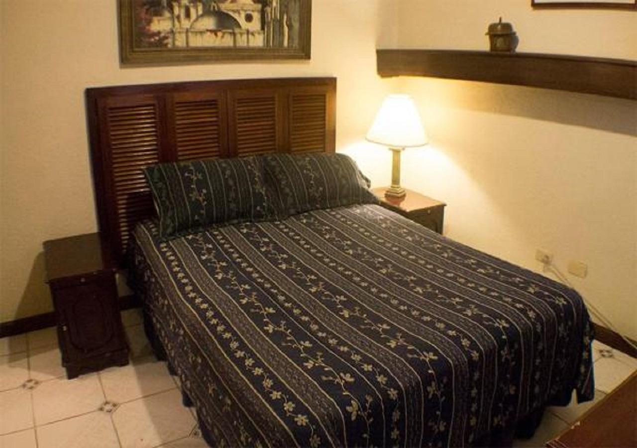 Apart-Hotel Posada San Judas グアテマラシティ エクステリア 写真